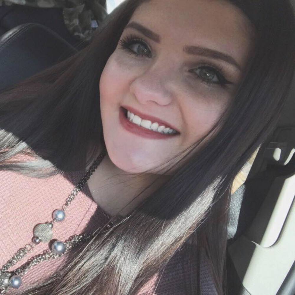 Meet your Posher, Alyssa